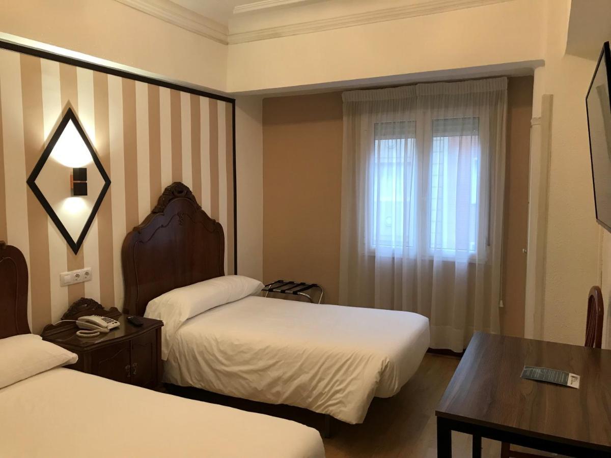 Hostal La Mexicana 산탄데르 외부 사진